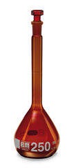 Volumetric flask, brown glass, w. glass stop., st.gr.joint 10/19, 10ml