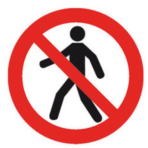 Prohibition sign, self-adhes., no pedestrian access, ISO 7010, 1 unit(s)