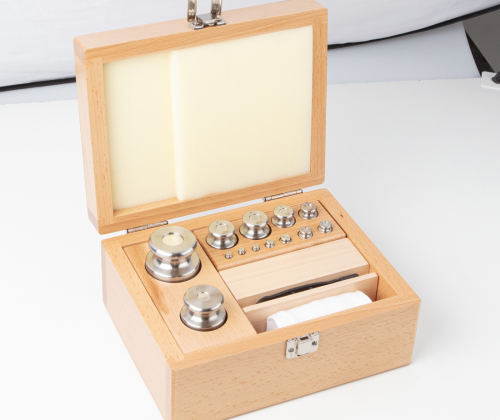 F2 1 g -  1 kg Set of weights in wooden box, Finely turned stainless steel (O...